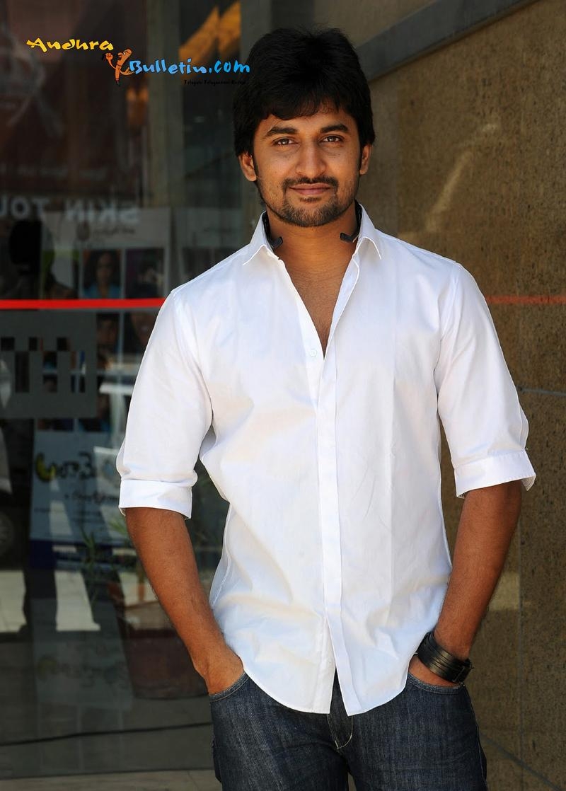 800x1120 Telugu Actor Wallpaper, Phone