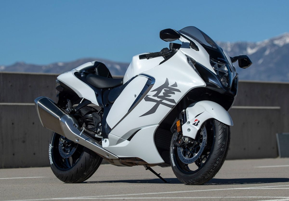 1200x840 Suzuki Hayabusa Now Comes In Pearl Brilliant White For 2022 news, Motorcycle reviews from Malaysia, Asia and the world, Desktop