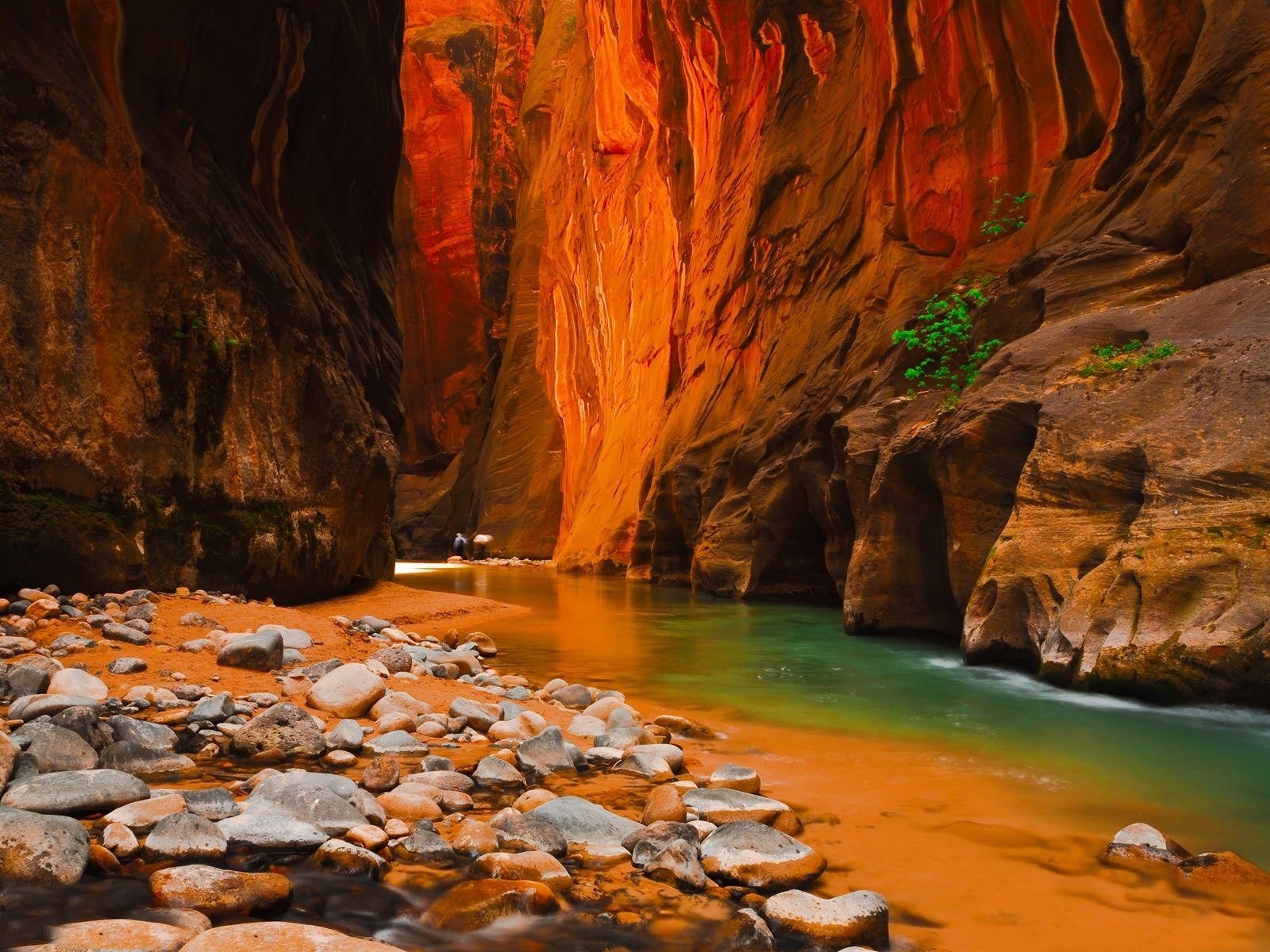 1600x1200 Zion National Park Emerald Pools, Desktop