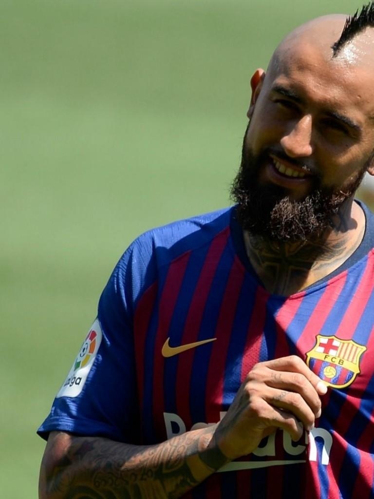 770x1030 Download  Barcelona, Arturo Vidal Wallpaper for Apple iPad, Phone