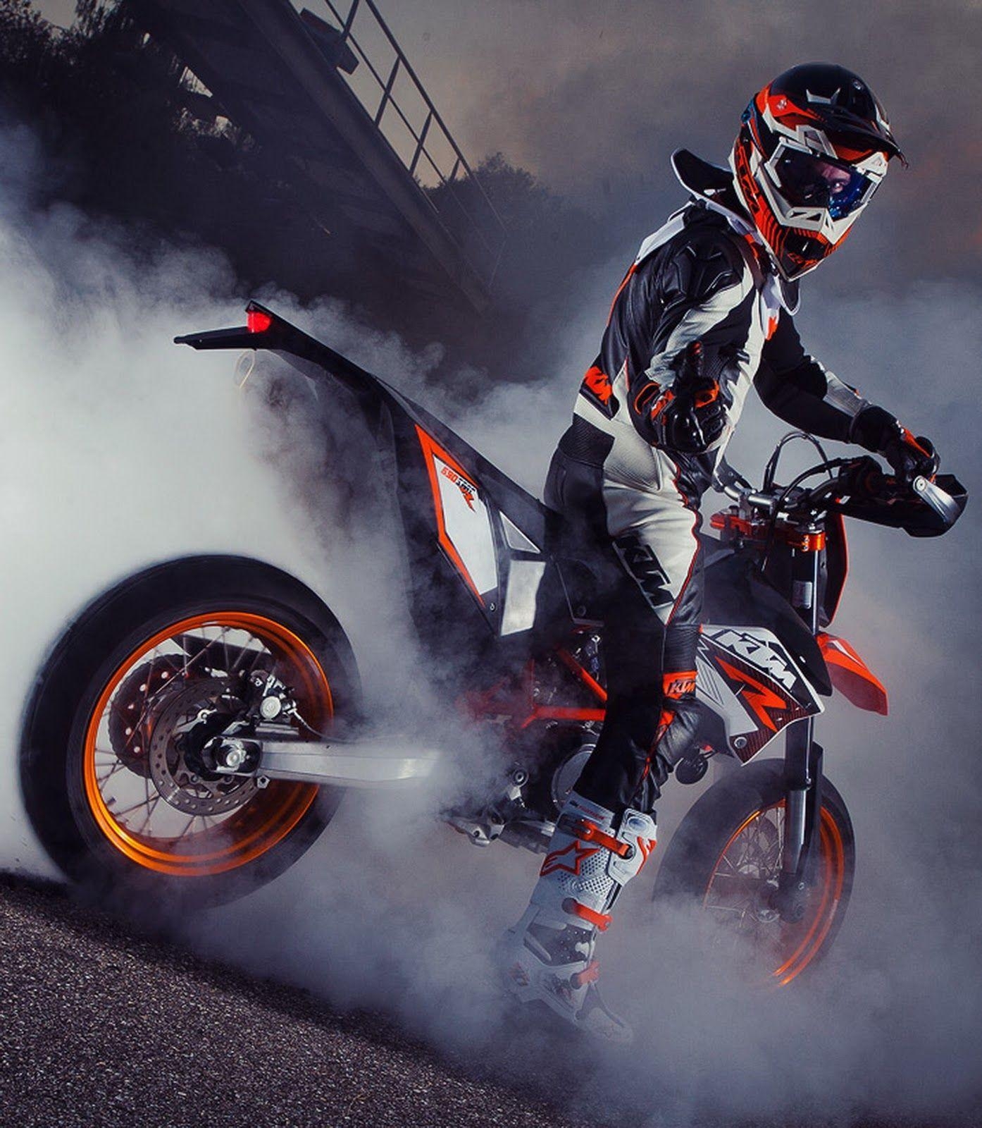 1400x1600 Incredible Ktm 690 Supermoto Wallpaper, Phone