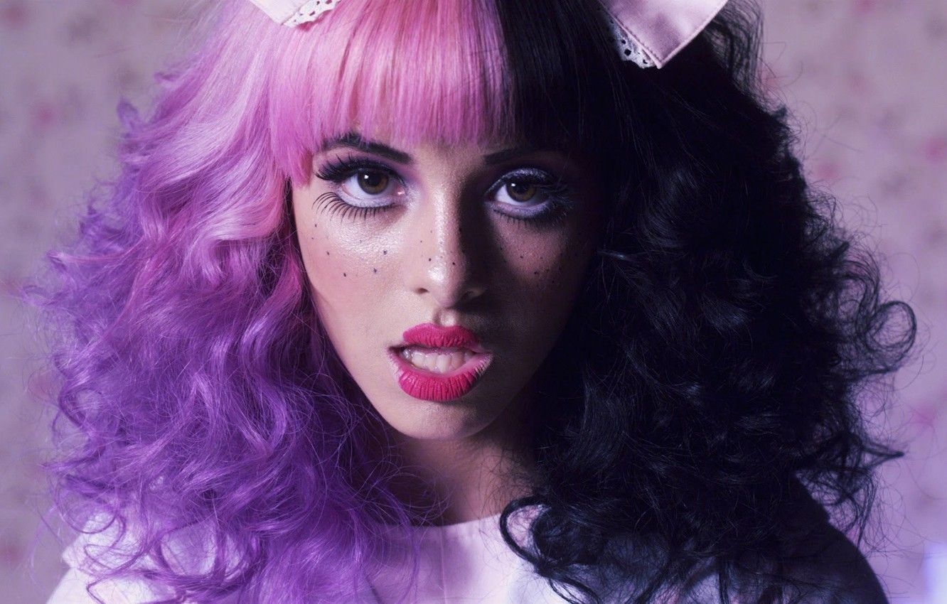 1340x850 Wallpaper singer, Melanie Martinez, melanie martinez image, Desktop