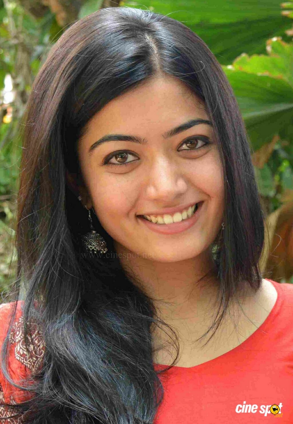 1030x1480 Rashmika Mandanna at Kirik Party Film Launch (6), Phone