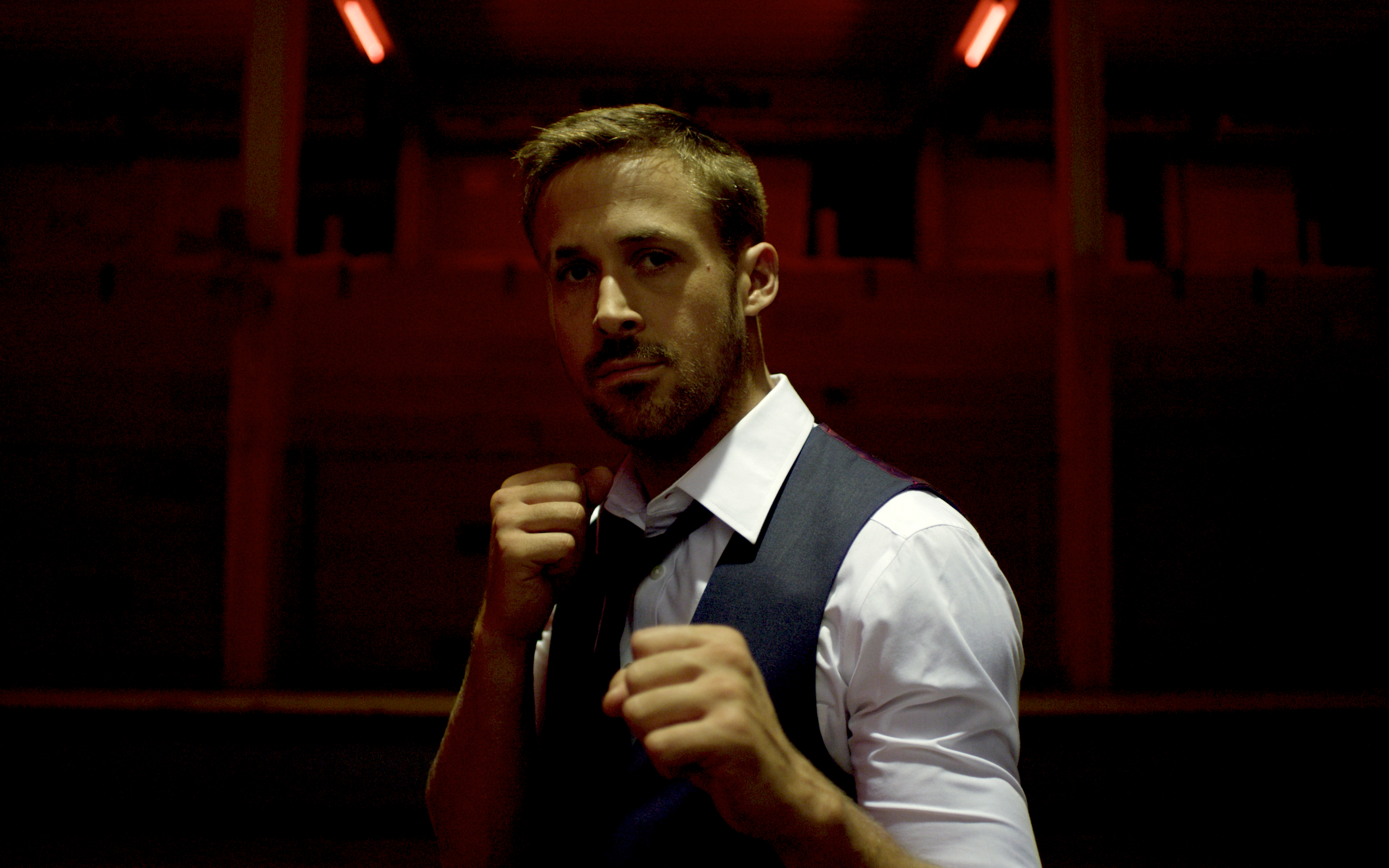 2560x1600 Ryan Gosling HD Wallpaper and Background, Desktop