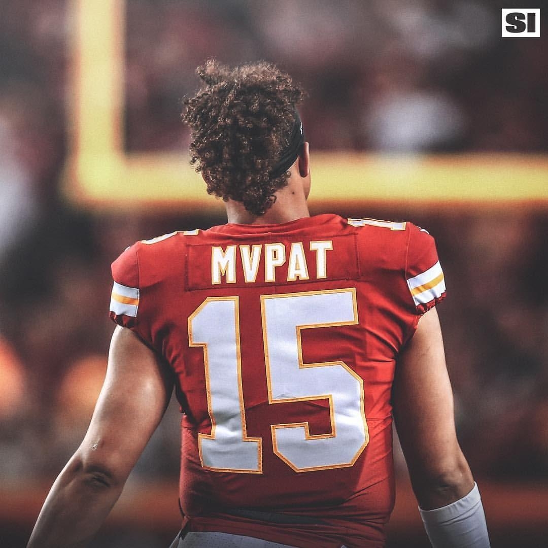 1080x1080 Patrick Mahomes named NFL MVP. Kansas city chiefs football, Phone