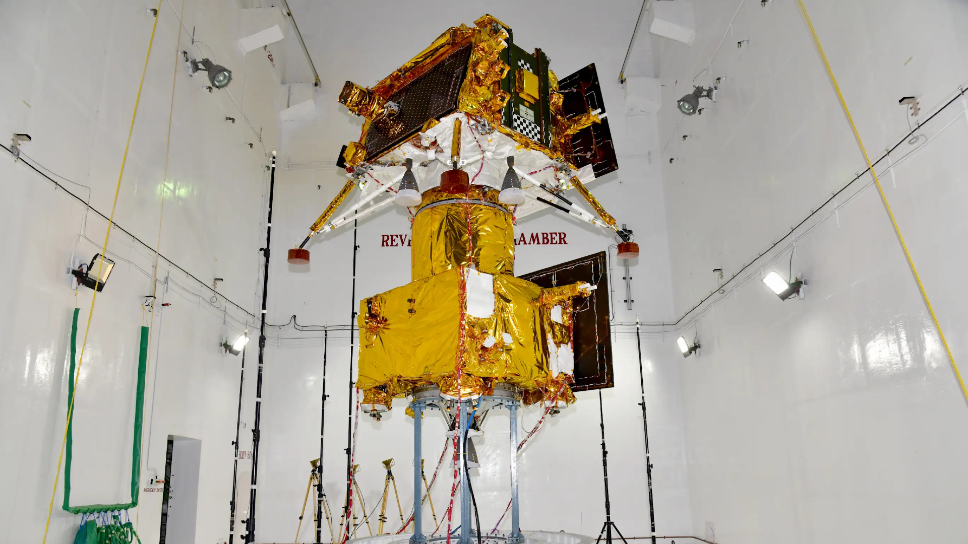 1920x1080 India to launch Chandrayaan 3 moon lander and rover on July 14 (video, photo), Desktop