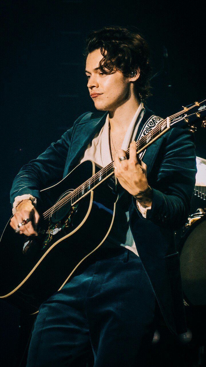 720x1280 Harry Styles Live Photo Wallpaper iPhone, Phone