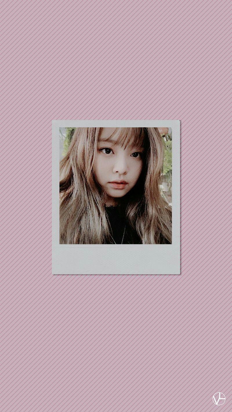 800x1430 Jennie polaroid wallpaper. (c) #Blackpink, Phone