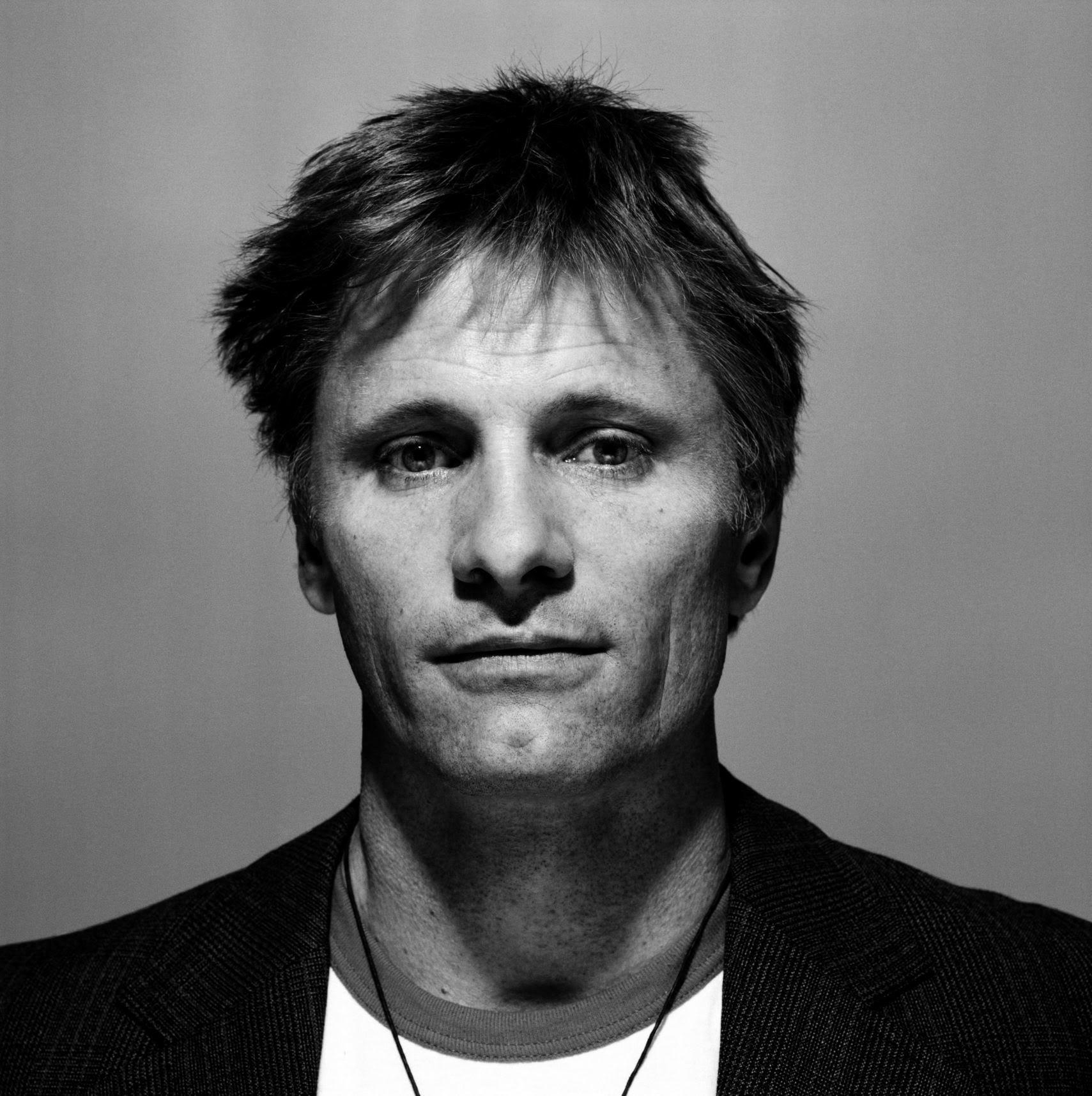 1710x1720 Celebrities Desktop Wallpaper Viggo Mortensen Picture, Phone