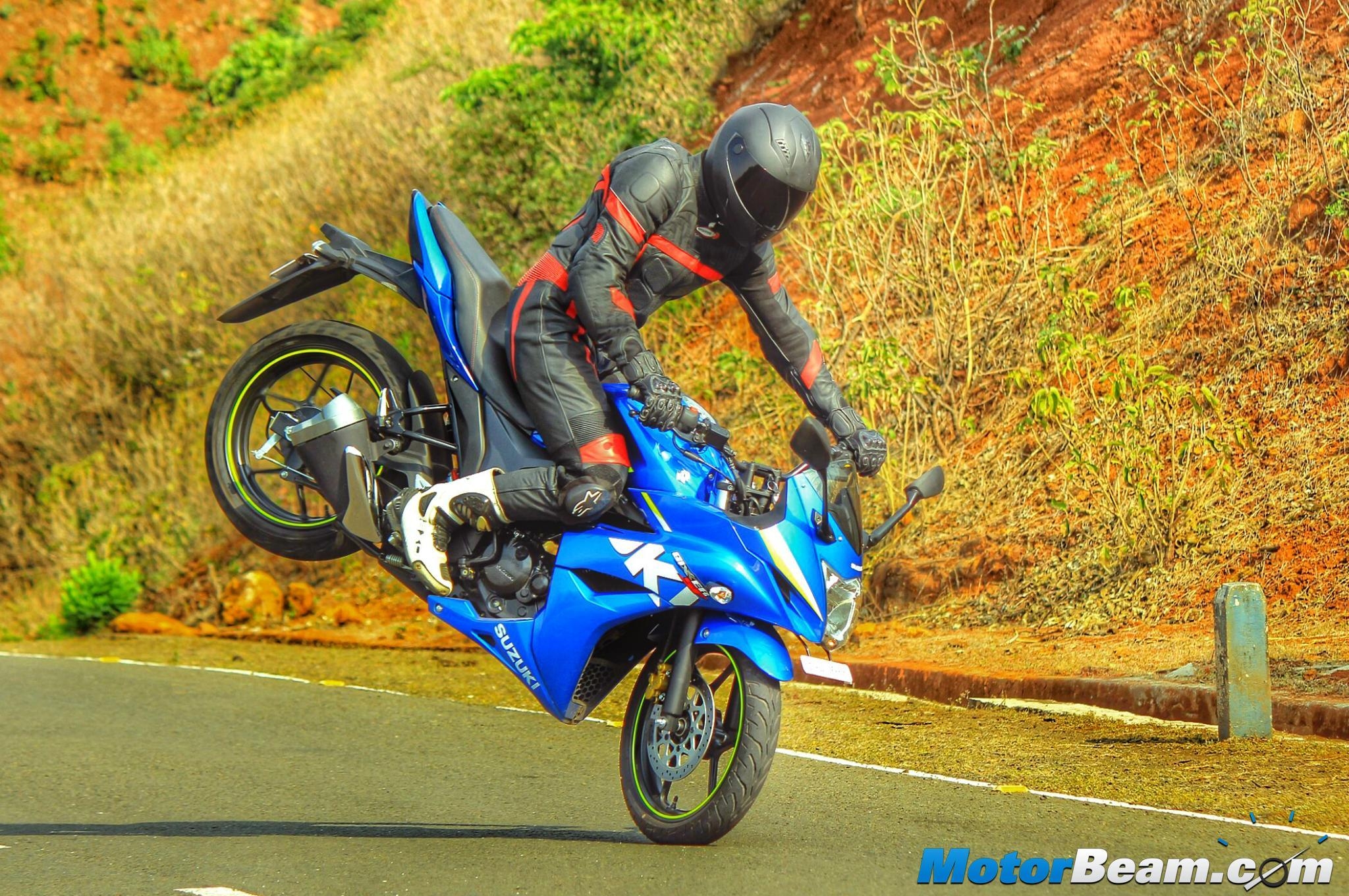 2050x1370 Suzuki Gixxer SF Test Ride Review, Desktop