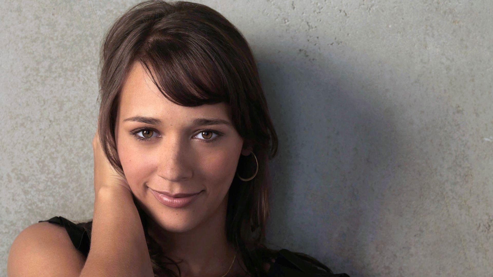 1920x1080 Rashida Jones, High Definition, High Quality, Widescreen, Desktop