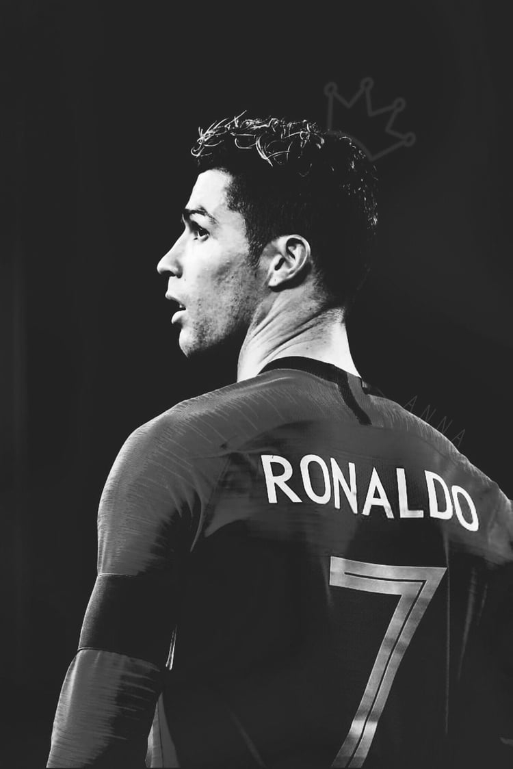 750x1130 CR7 Black Wallpaper Free CR7 Black Background, Phone