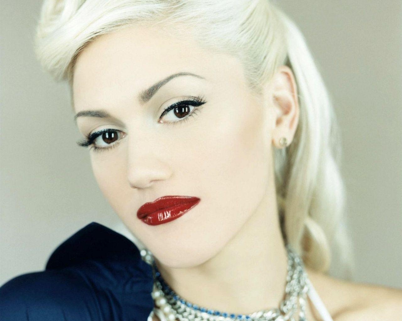 1280x1030 Gwen Stefani Wallpaper, Desktop