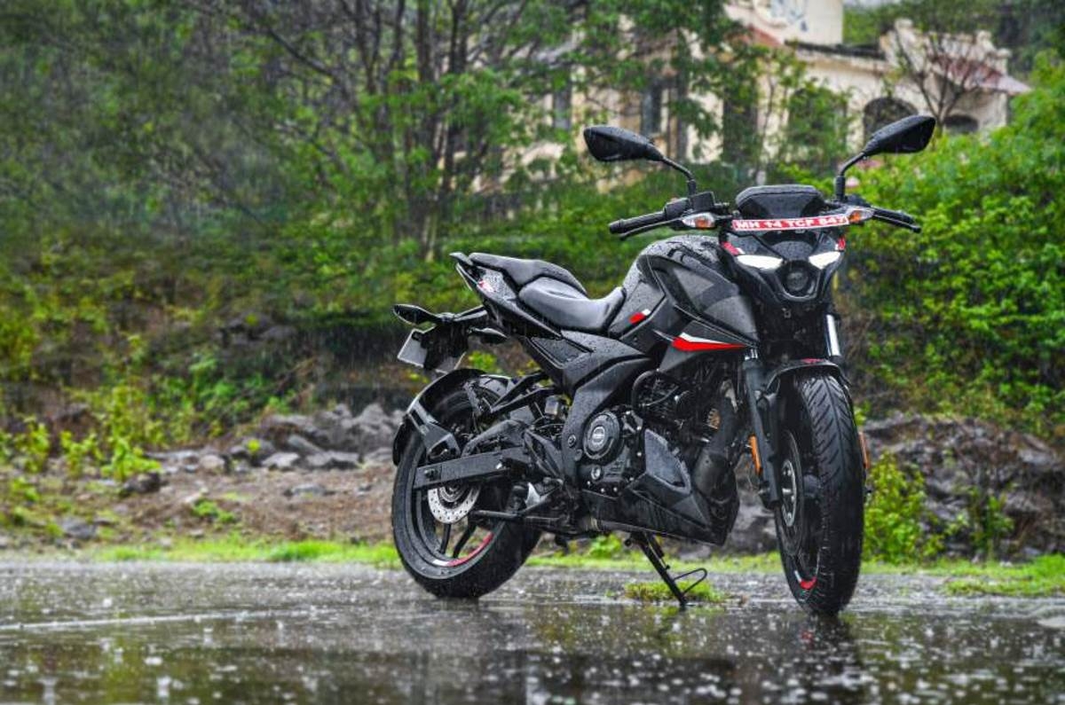 1200x800 TVS Apache RTR 160 4V vs Bajaj Pulsar N160: Which sporty 160cc motorcycle to buy? Autocar Anything, Desktop