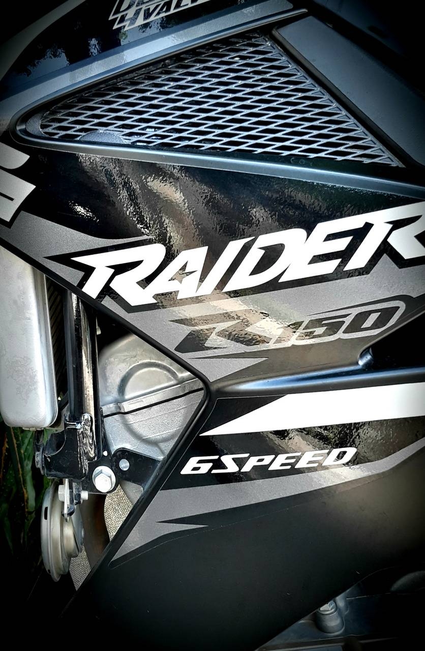 840x1280 suzuki raider 150fi wallpaper, Phone