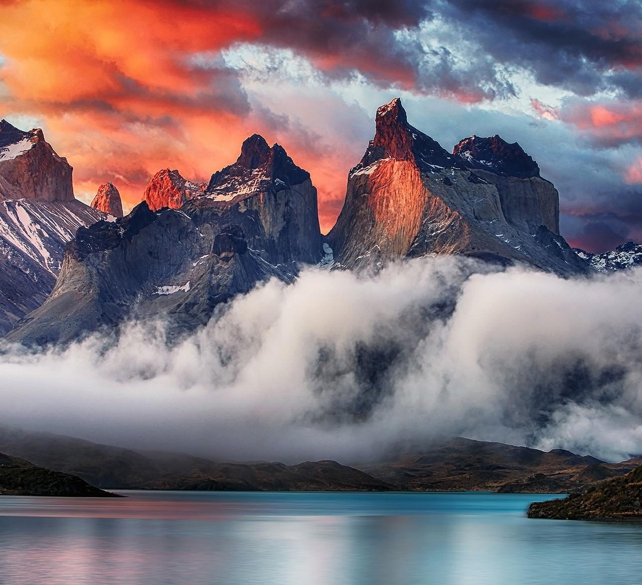 1280x1170 mountain, Torres Del Paine, Patagonia, Chile, Sunrise, Clouds, Lake, Desktop