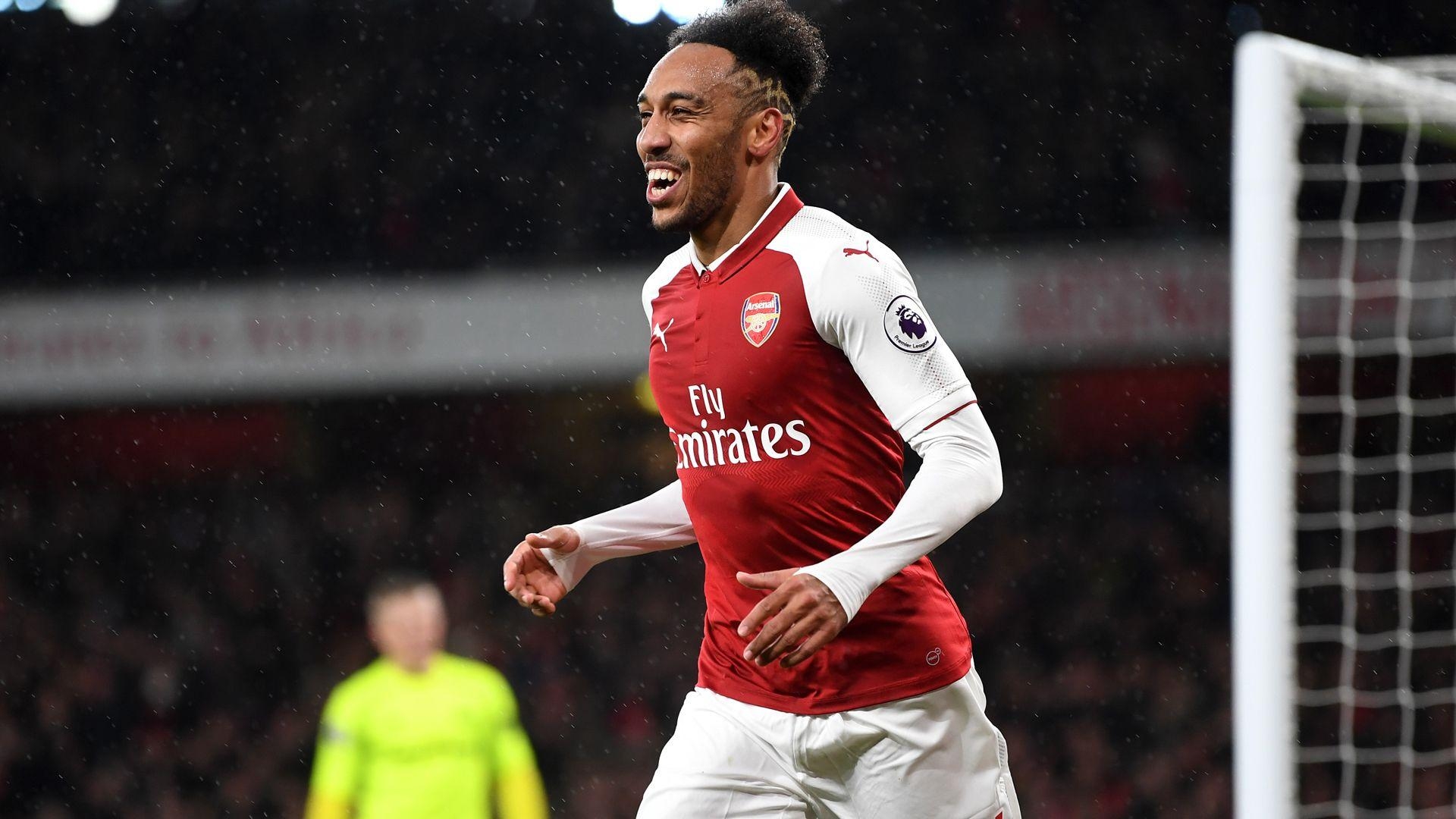 1920x1080 I'll only get better for Arsenal, warns Aubameyang. EPL News, Desktop