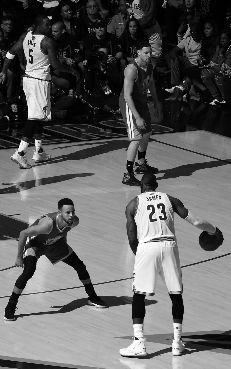 800x1280 Free download Steph curry Lebron james wallpaper Nba [1200x1800] for your Desktop, Mobile & Tablet. Explore Basketball Black and White Wallpaper. White And Black, Phone