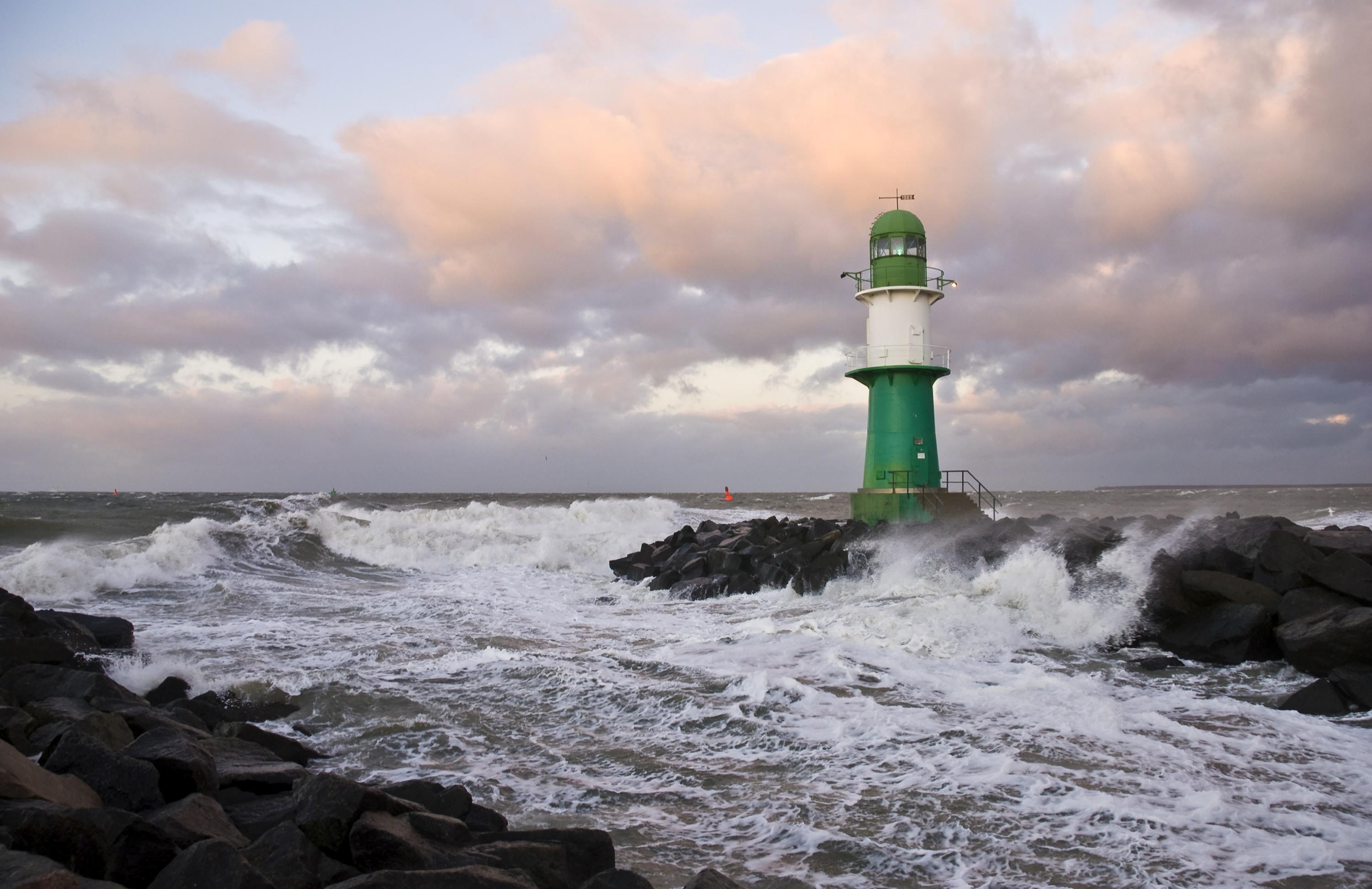 3000x1950 Stormy Ocean, Desktop