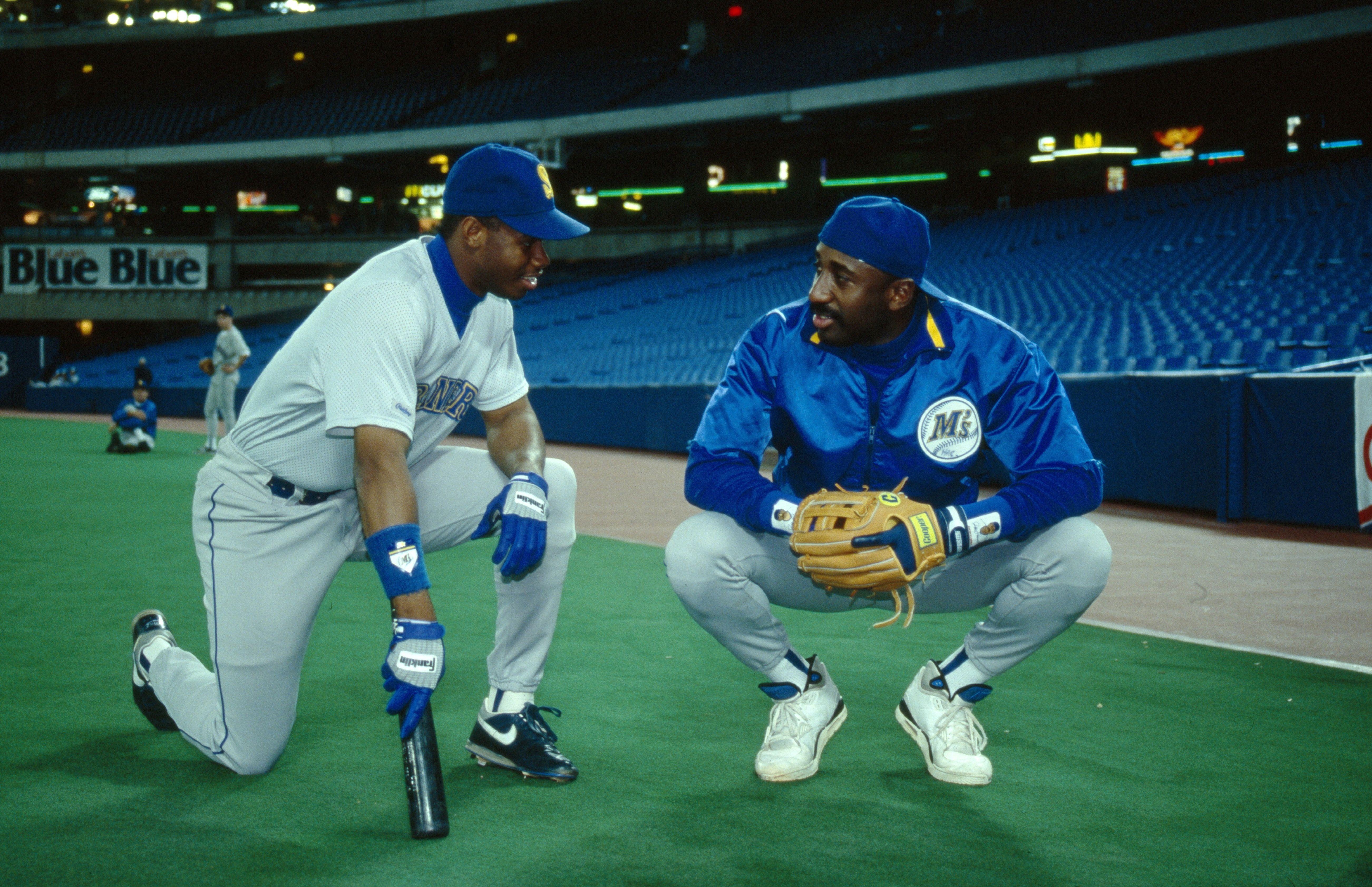 5210x3370 Rick Rizzs Catches Up With Ken Griffey Jr, Desktop