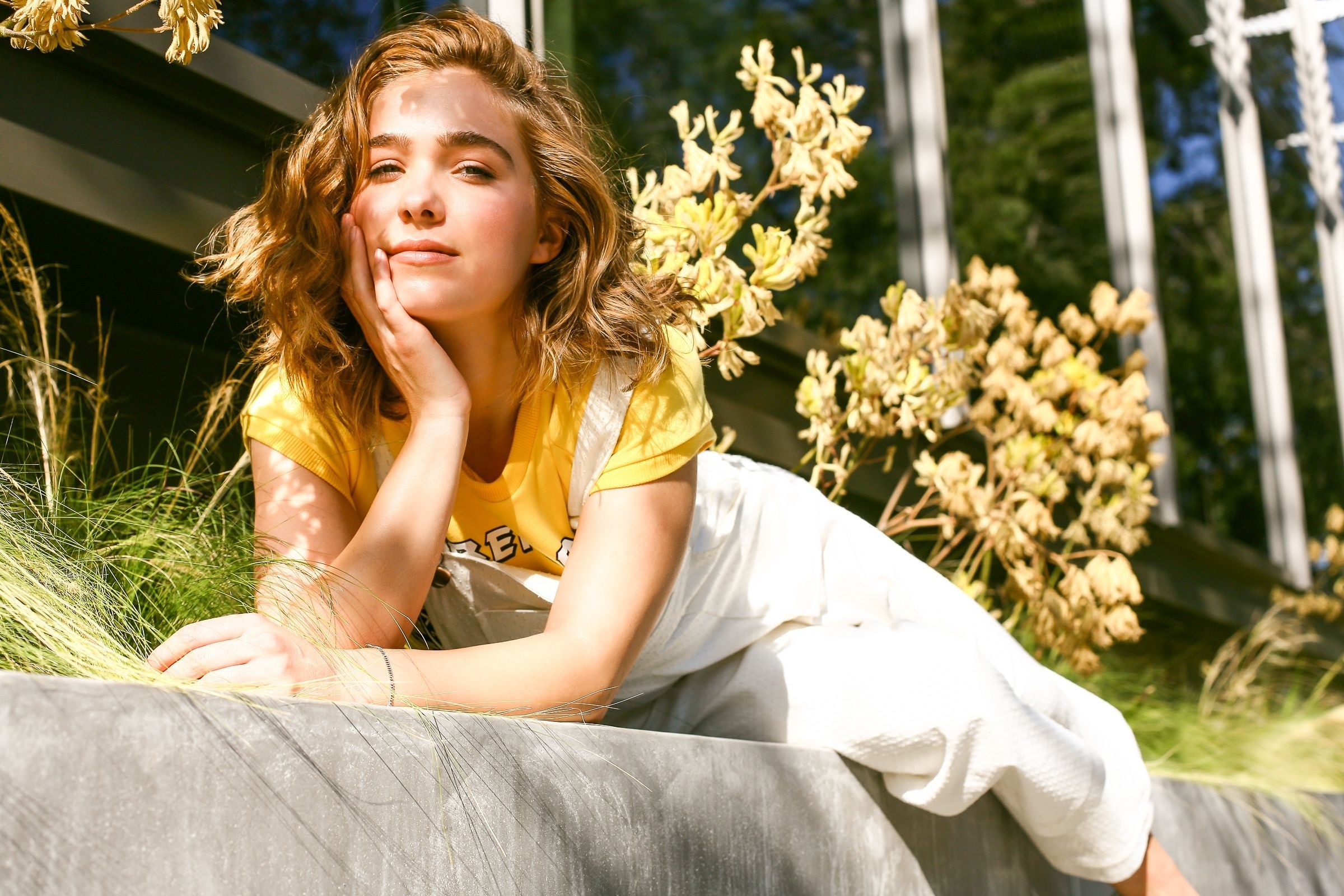 2400x1600 Haley Lu Richardson Wallpaper Free Haley Lu Richardson, Desktop