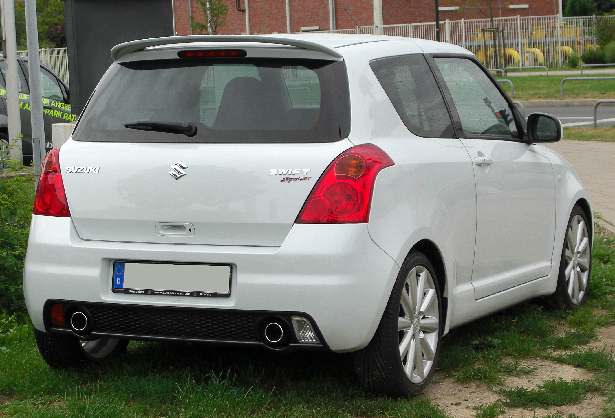 2130x1450 Suzuki Swift Photo, Informations, Articles, Desktop