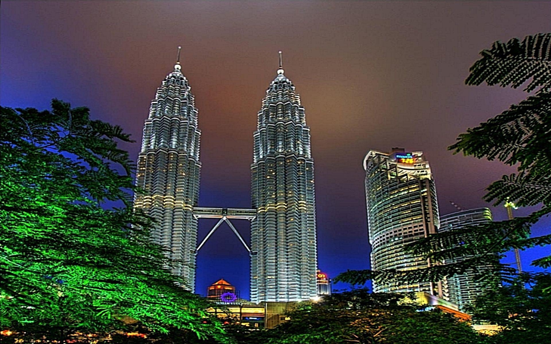 1920x1200 Petronas Towers Kuala Lumpur Wallpaper, Desktop