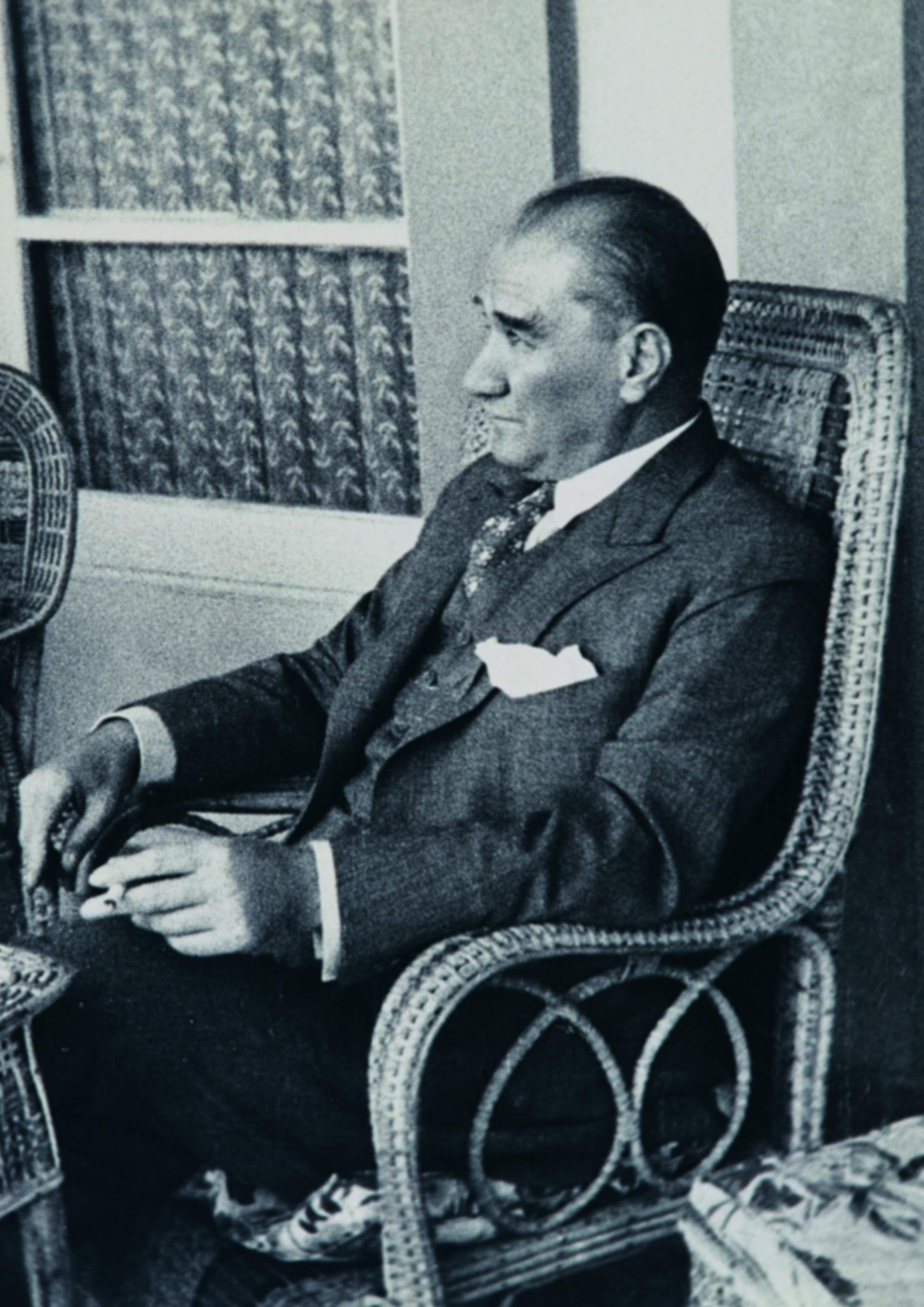 2340x3310 mustafa kemal ataturk #Qi4Z, Phone