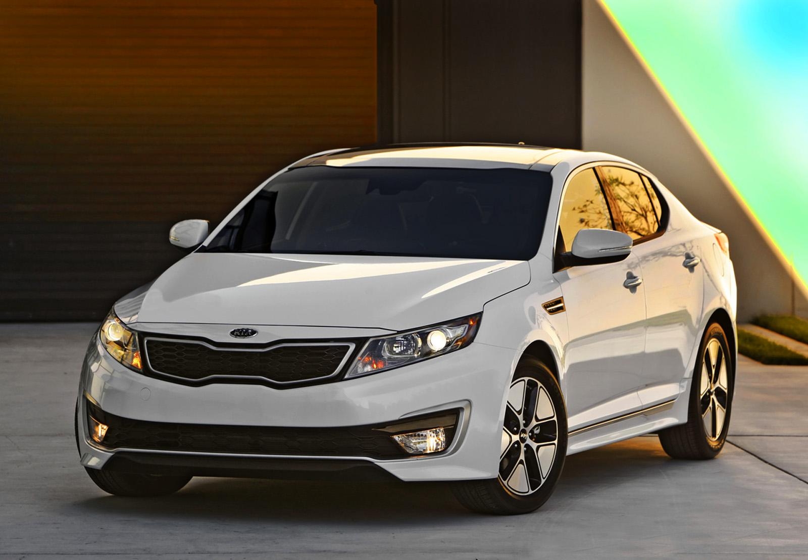 1600x1110 White Kia Optima Hybrid Car HD Wallpaper. HD Car Wallpaper, Desktop