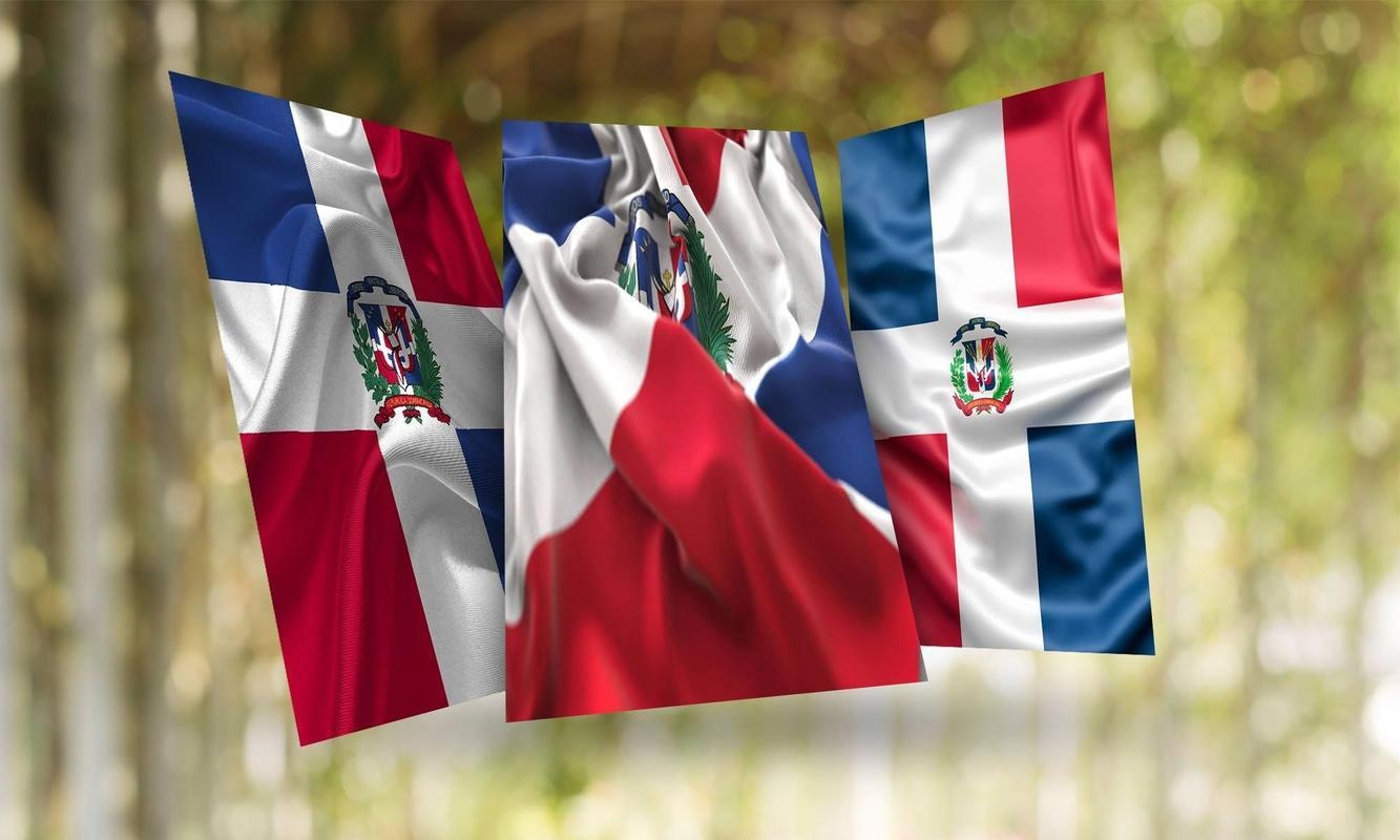 1340x800 Dominican Republic Flag Wallpaper for Android, Desktop