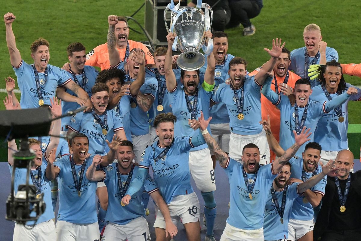 1200x800 MANCHESTER CITY WIN UCL —- TREBLE WINNERS and Blue, Desktop