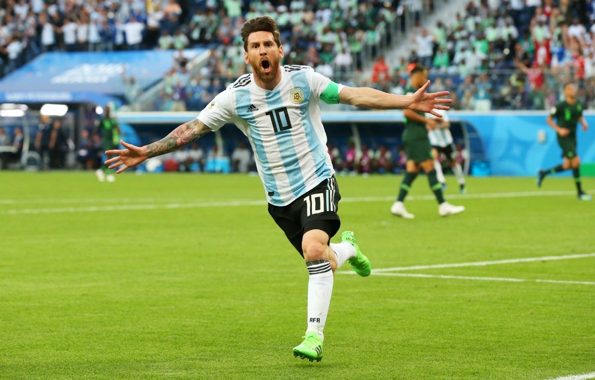 1200x770 Lionel Messi Image & HD Wallpaper For Free Download: Happy Birthday Messi Greetings, HD Photo in Barcelona and Argentina Football Jersey and Positive Messages to Share Online. ⚽ LatestLY, Desktop