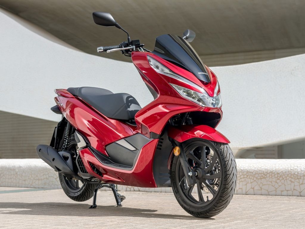 1030x770 Honda to launch first Hybrid scooter PCX 125 in Japan on 14 September this year- Technology News, Firstpost, Desktop