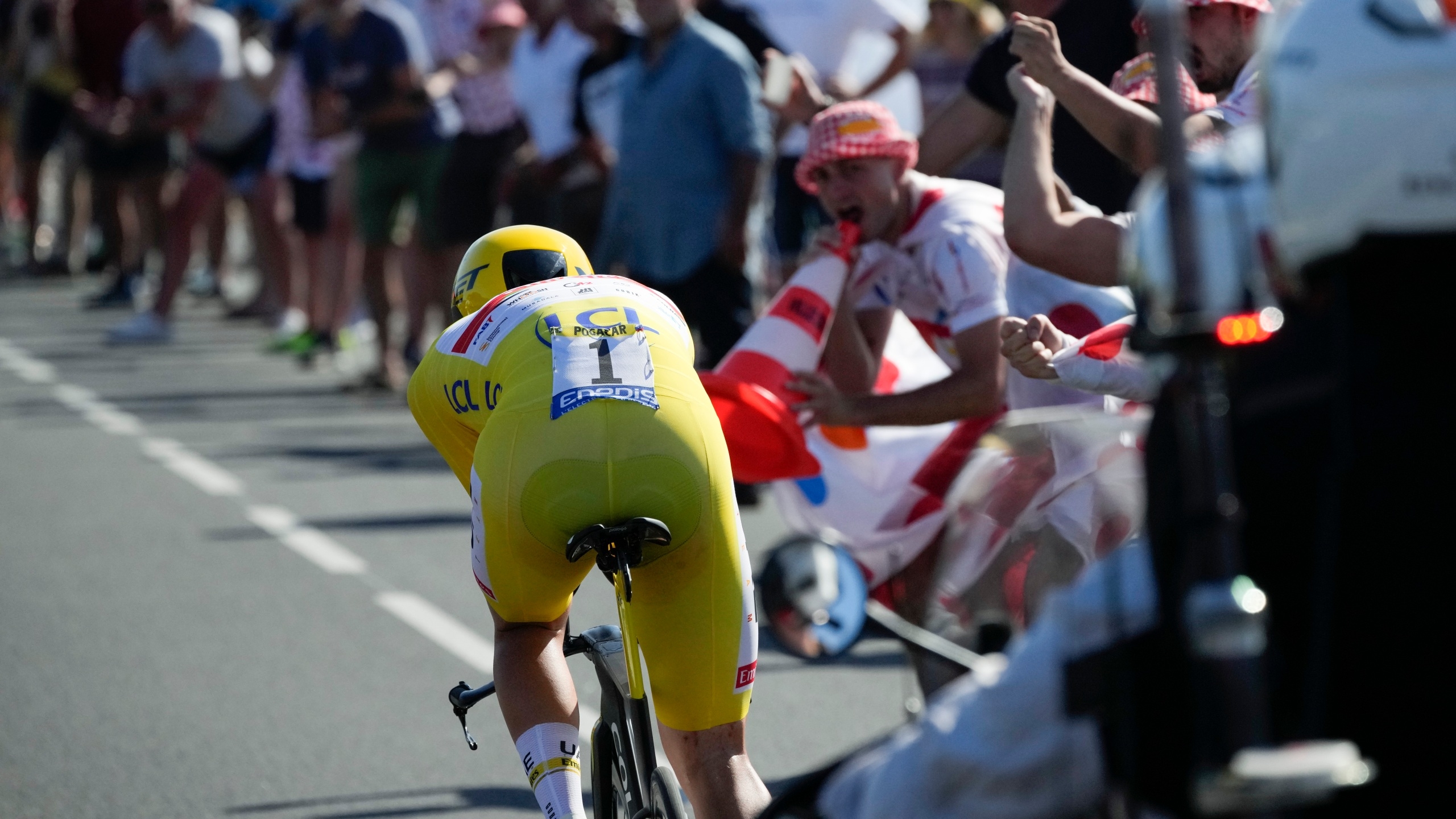 2560x1440 Pogacar Eyes 2nd Tour De France Title On Champs Elysees. KSNT 27 News, Desktop