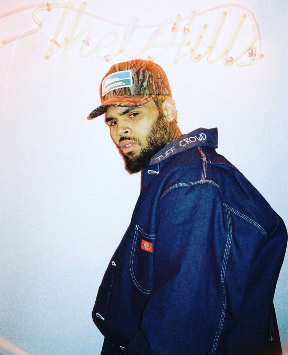 980x1200 Chris Brown, Phone