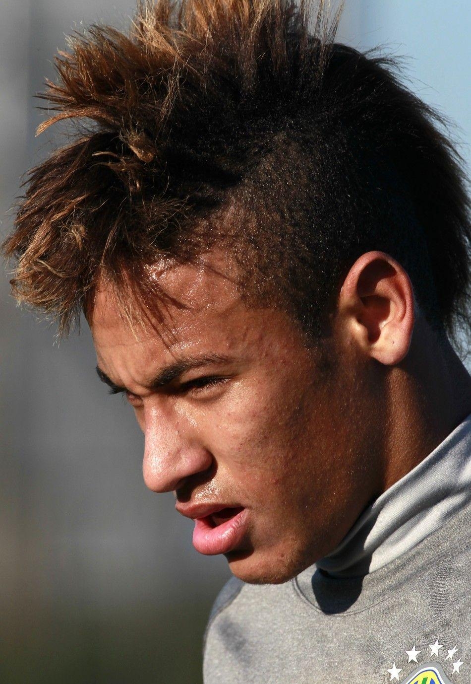 950x1380 SUPER STAR NEYMAR HAIRSTYLE 2013 Wallpaper & Picture, Phone