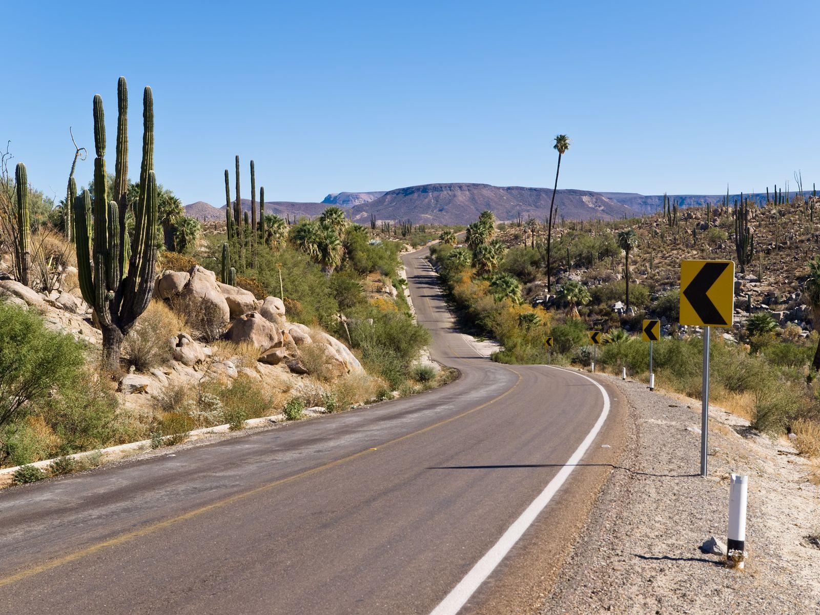 1600x1200 Accessibility: the new road to San Felipe makes it much easier to, Desktop