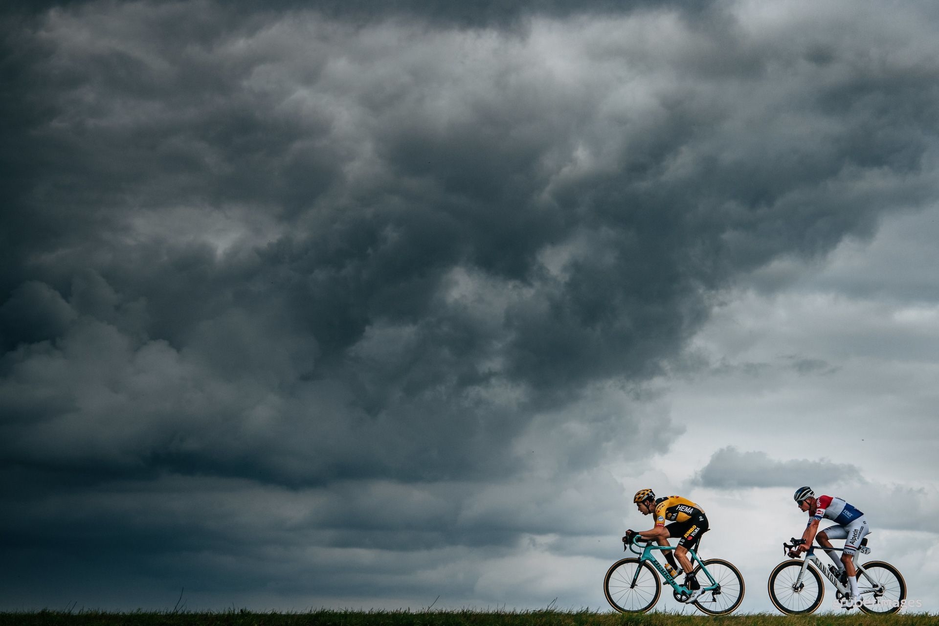 1920x1280 A photographer's view of the best race of the year. CyclingTips. Racing, Paris roubaix, Bike photography, Desktop