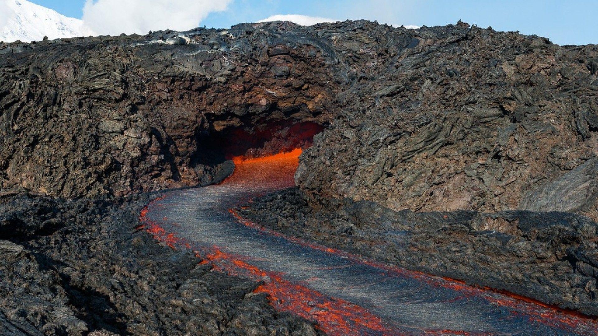 1920x1080 Volcanoes Lava and Magma, Desktop