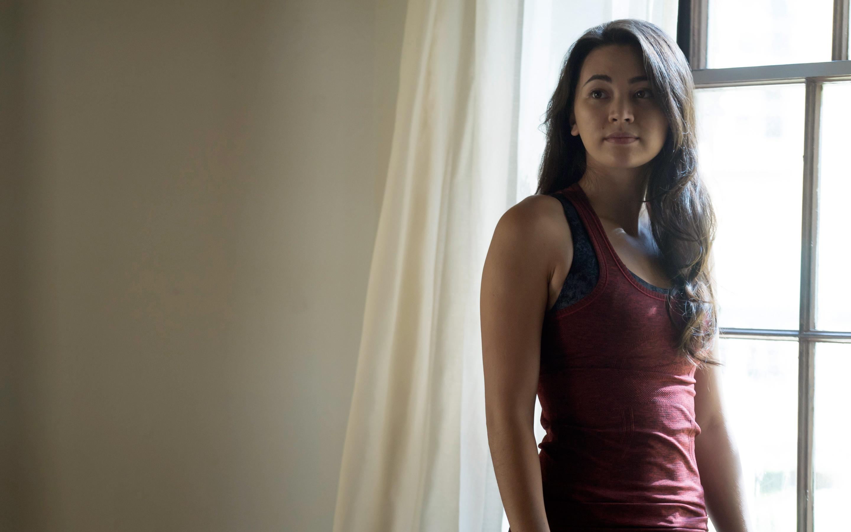 2880x1800 Jessica Henwick in Iron Fist Wallpaper, Desktop