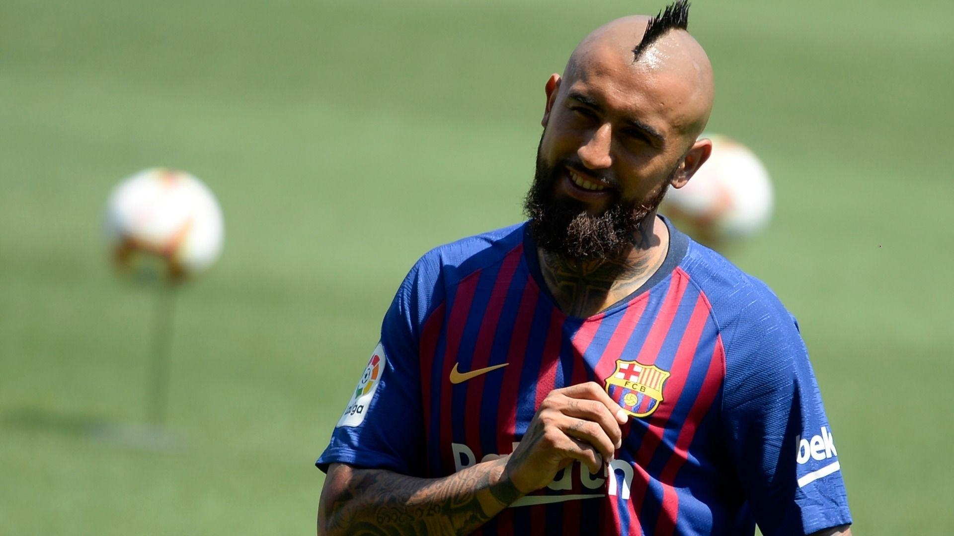 1920x1080 Download  Barcelona, Arturo Vidal Wallpaper for Widescreen, Desktop