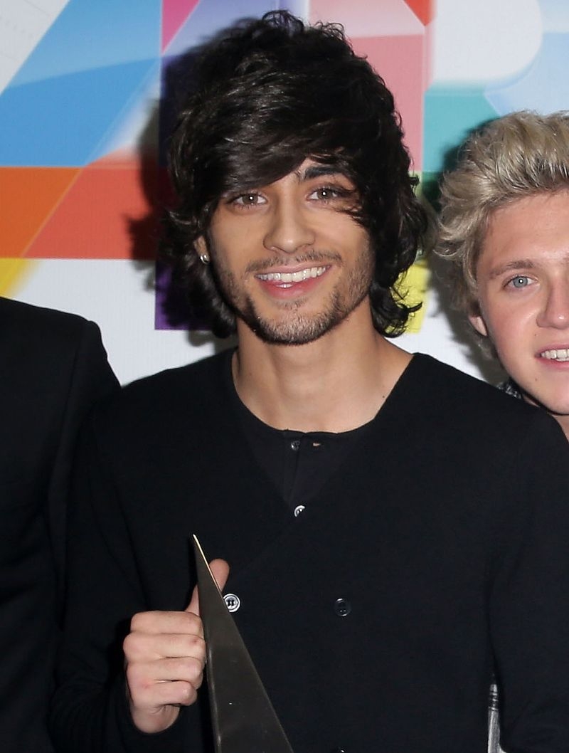 800x1060 Long Haired Zayn Malik Is Our New Favorite Thing, Phone