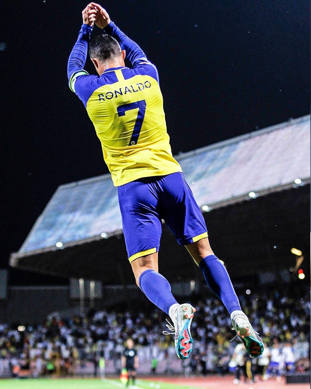 1080x1350 Cristiano Ronaldo Al Nassr Wallpaper, Phone