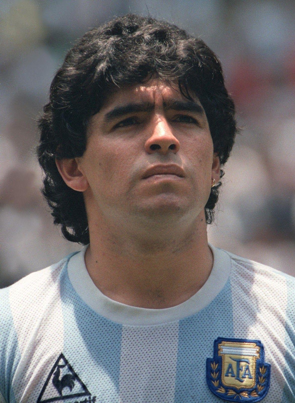 1180x1600 DiegO MaradonA 2013 Sports Wallpaper. Events Wallpaper, Phone