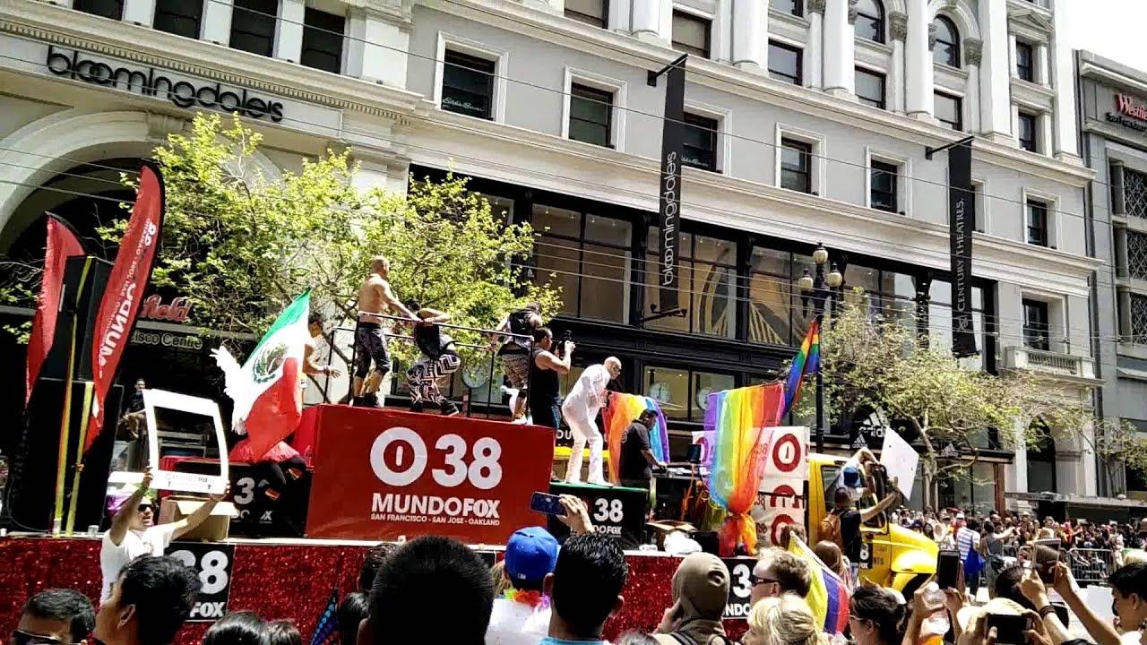 1280x720 Pitbull at the SF Pride Parade!, Desktop