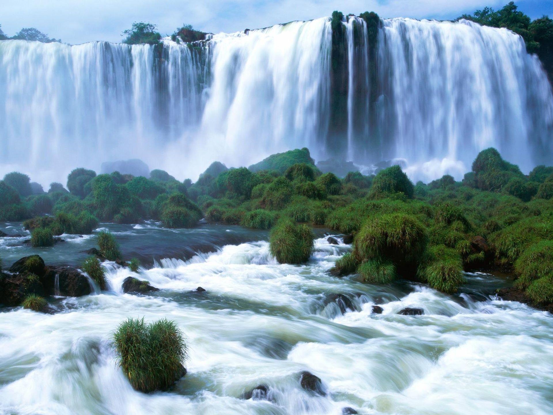 1920x1440 Iguassu Falls, Brazil Wallpaper, Desktop