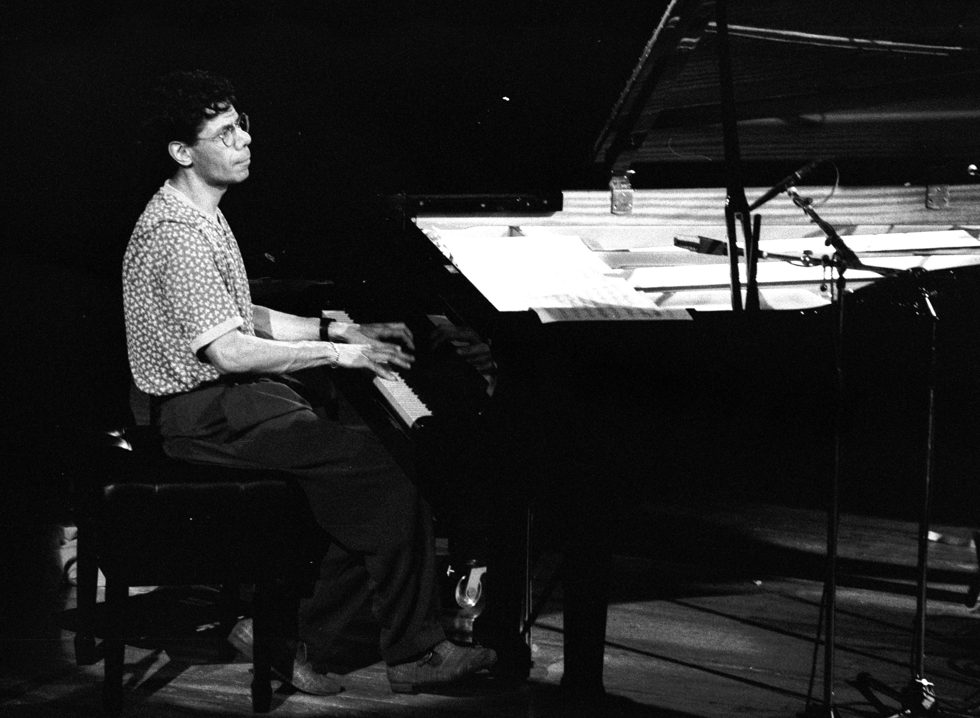 3300x2420 Music Chick Corea Wallpaper:, Desktop