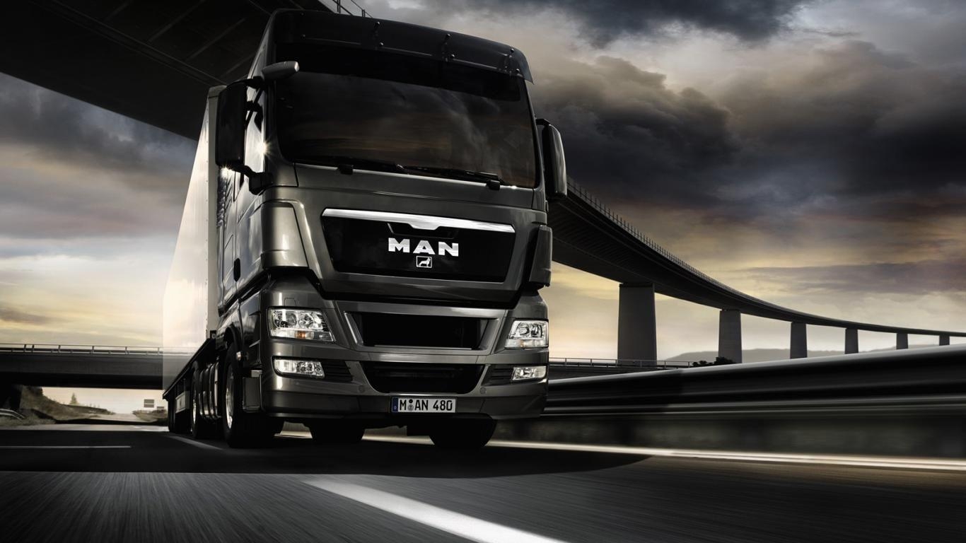 1370x770 Man Truck HD Wallpaper, Desktop