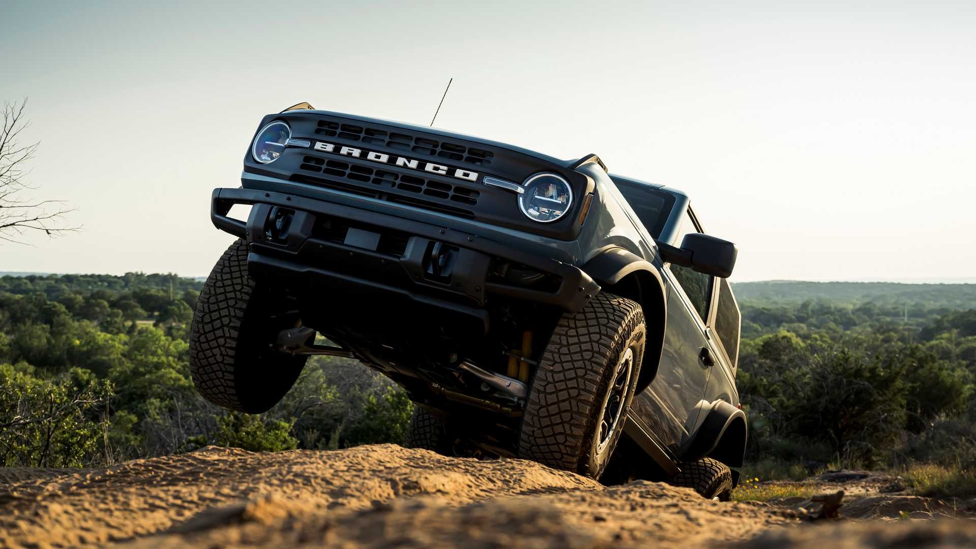 1920x1080 Ford Bronco Owners Get Pics Of SUV Straight From Assembly Line, Desktop