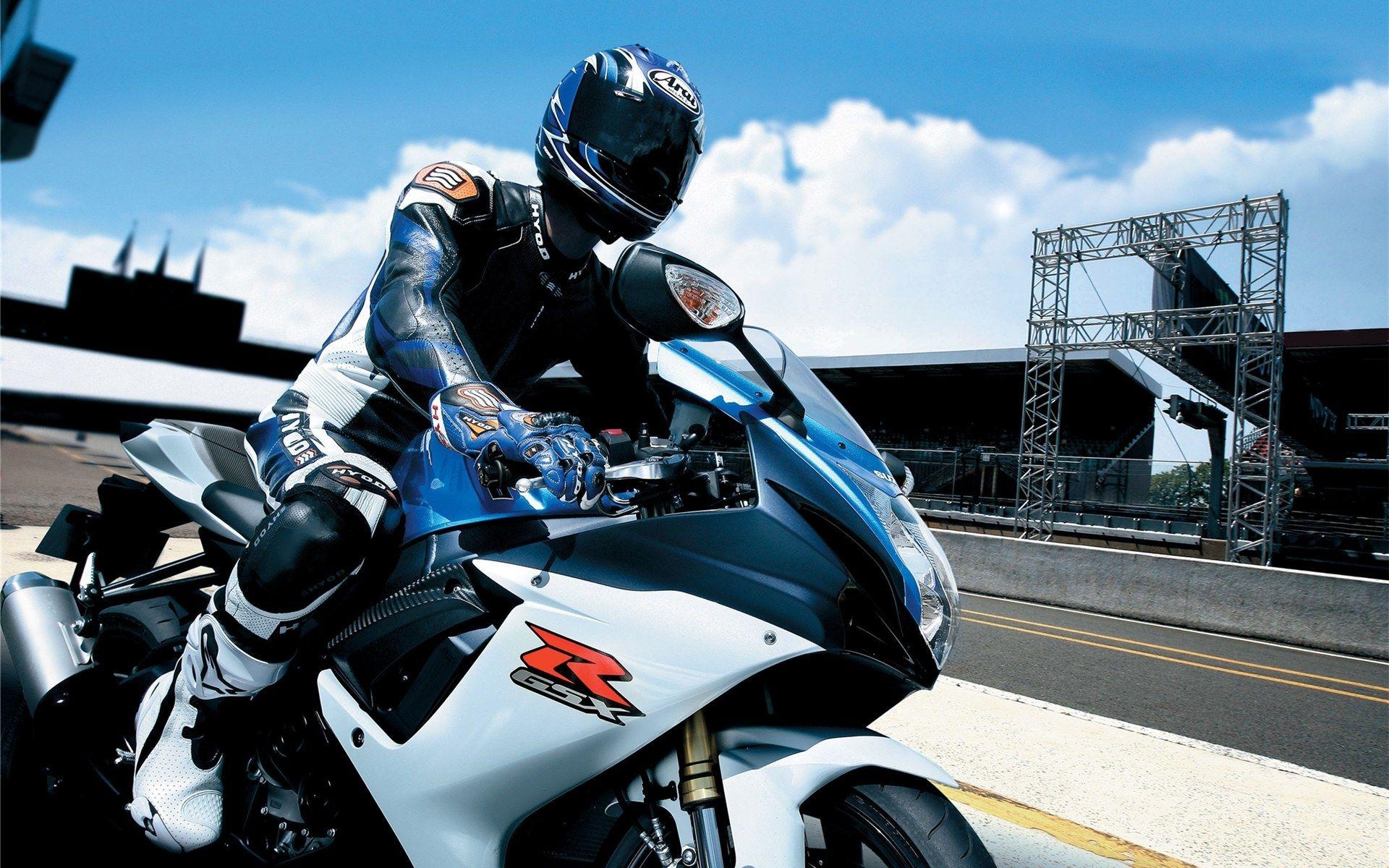 1920x1200 Suzuki GSX R750. Free Desktop Wallpaper For Widescreen, HD And Mobile, Desktop